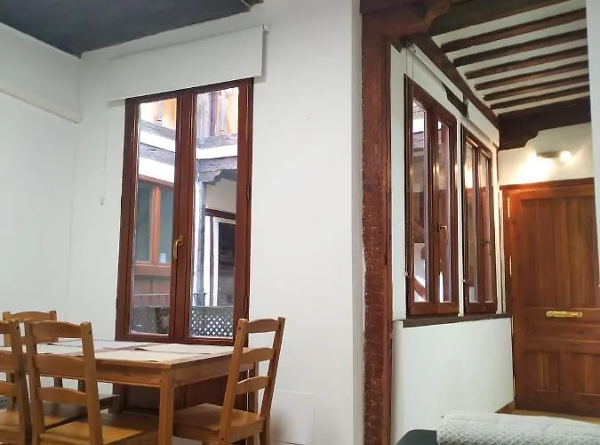 Patio de la Plata